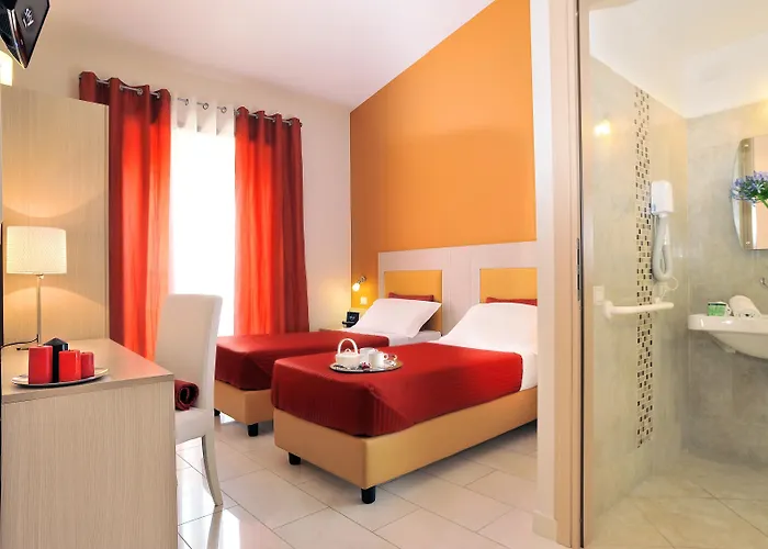 Scott House Otel 3*